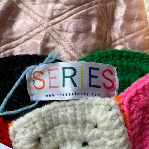 Fun theseriesny.com Clara Crochet Tank new with tags - Picture 2 of 6